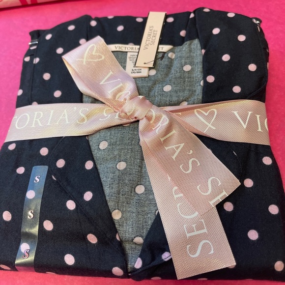 Victoria's Secret Other - victoria's secret flannel pajama set Black Pink Polka Dot SZ S
